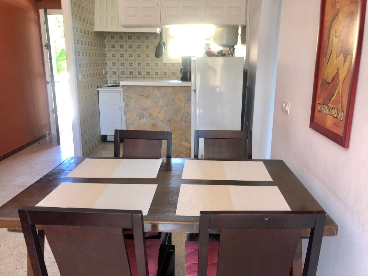 Port Sotavent 2C - Apartamento En La Marina De Empuriabrava - Piscina Comunitaria, - Parking - Vistas Al Canal - Cerca Centro Y Playa 외부 사진